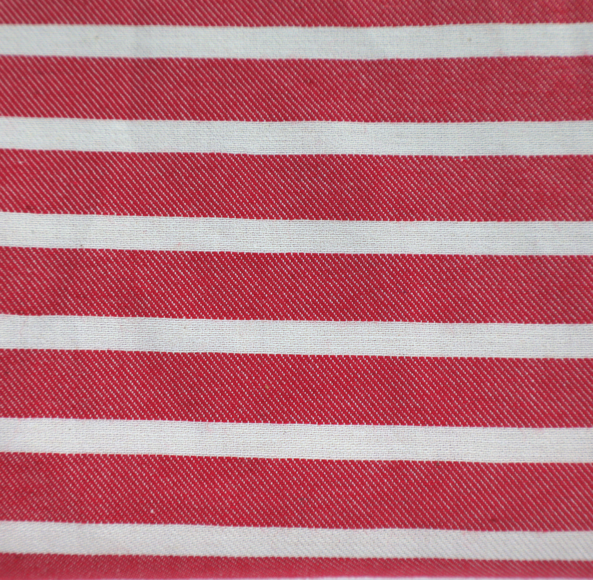 horizontally striped cherry red 160 cm wide